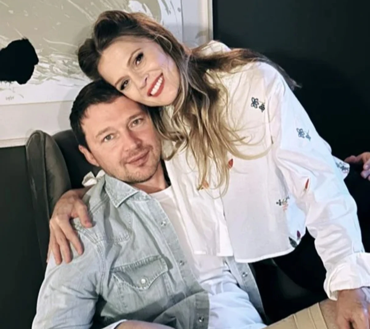 Фреймут згадала, як познайомилася з чоловіком і думала, що він гей