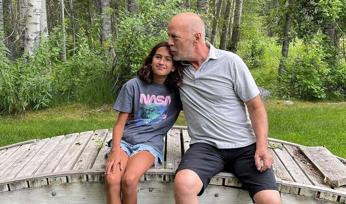 Брюс Вілліс з дочкою Мейбл