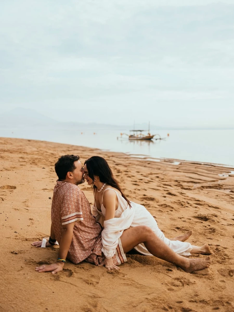 Тімур Мірошниченко і його дружина