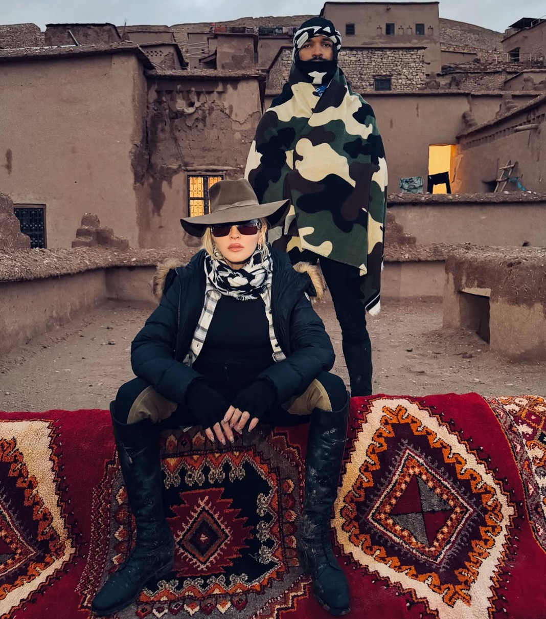 Мадонна з нареченим наробила ефектних фото в Марокко