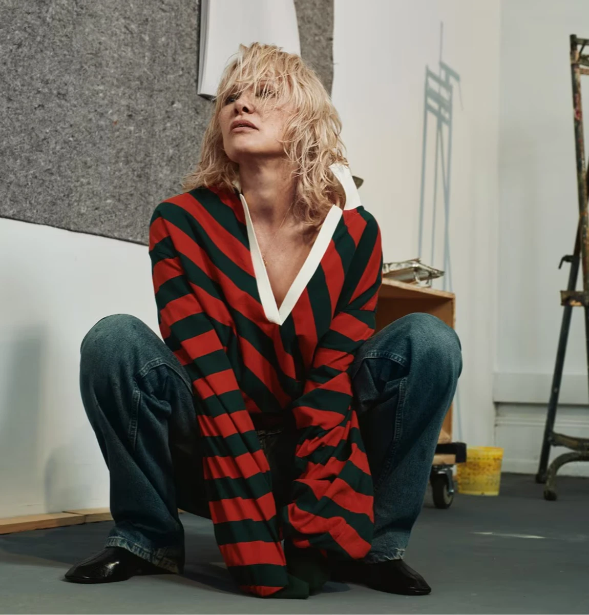 Памела Андерсон з мокрим волоссям і зухвалій позі показалася в журналі