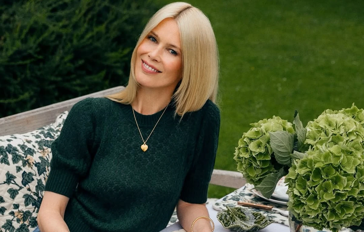 Клаудія Шиффер позує для фото