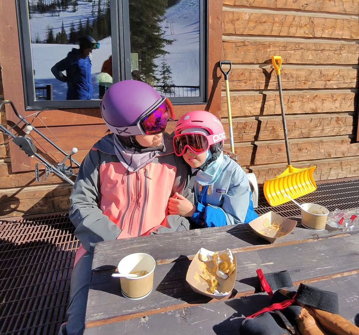 Марк Цукерберг показав дружину і дочку на відпочинку