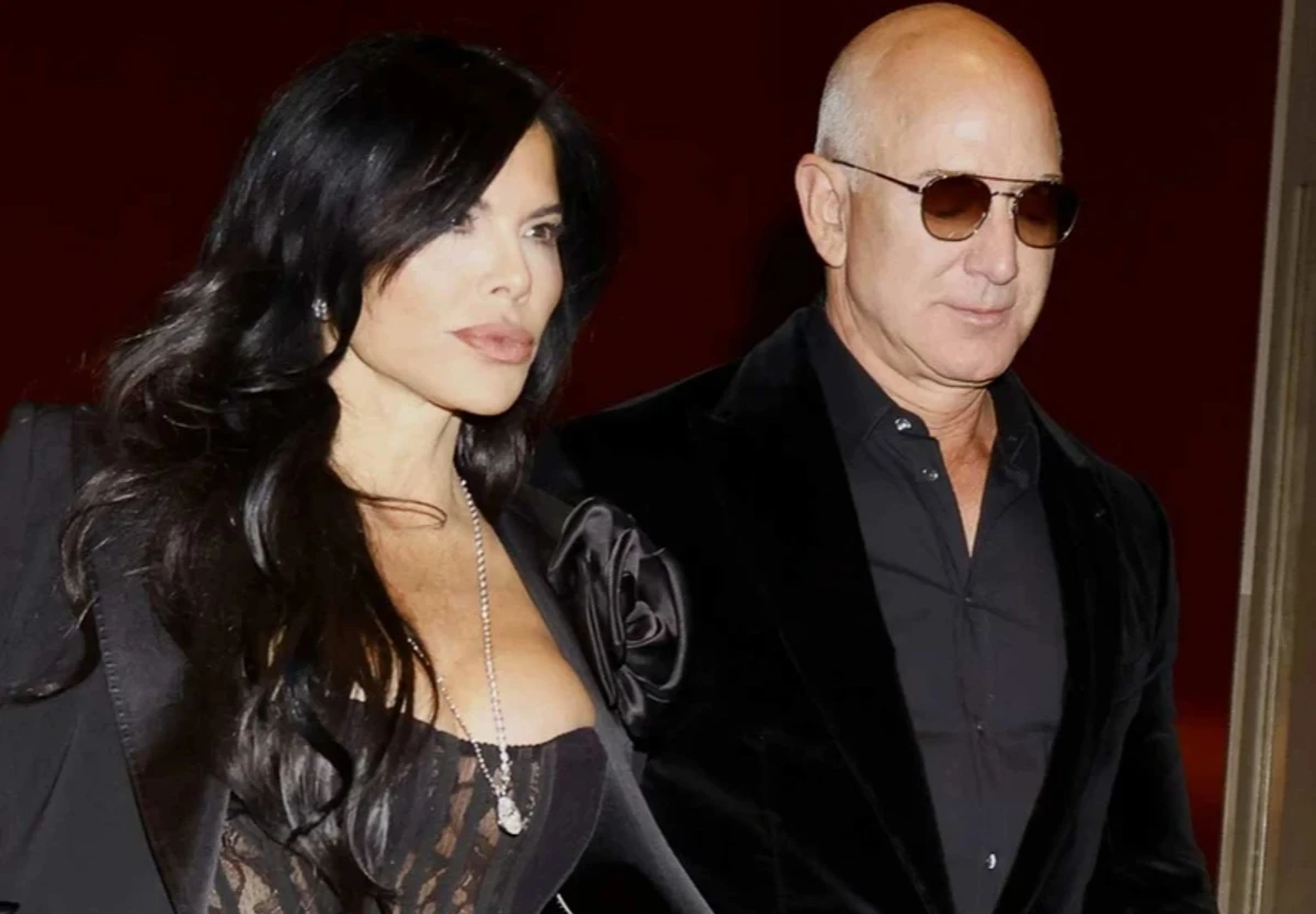 Джефф Безос з новою дружиною Лорен Санчес