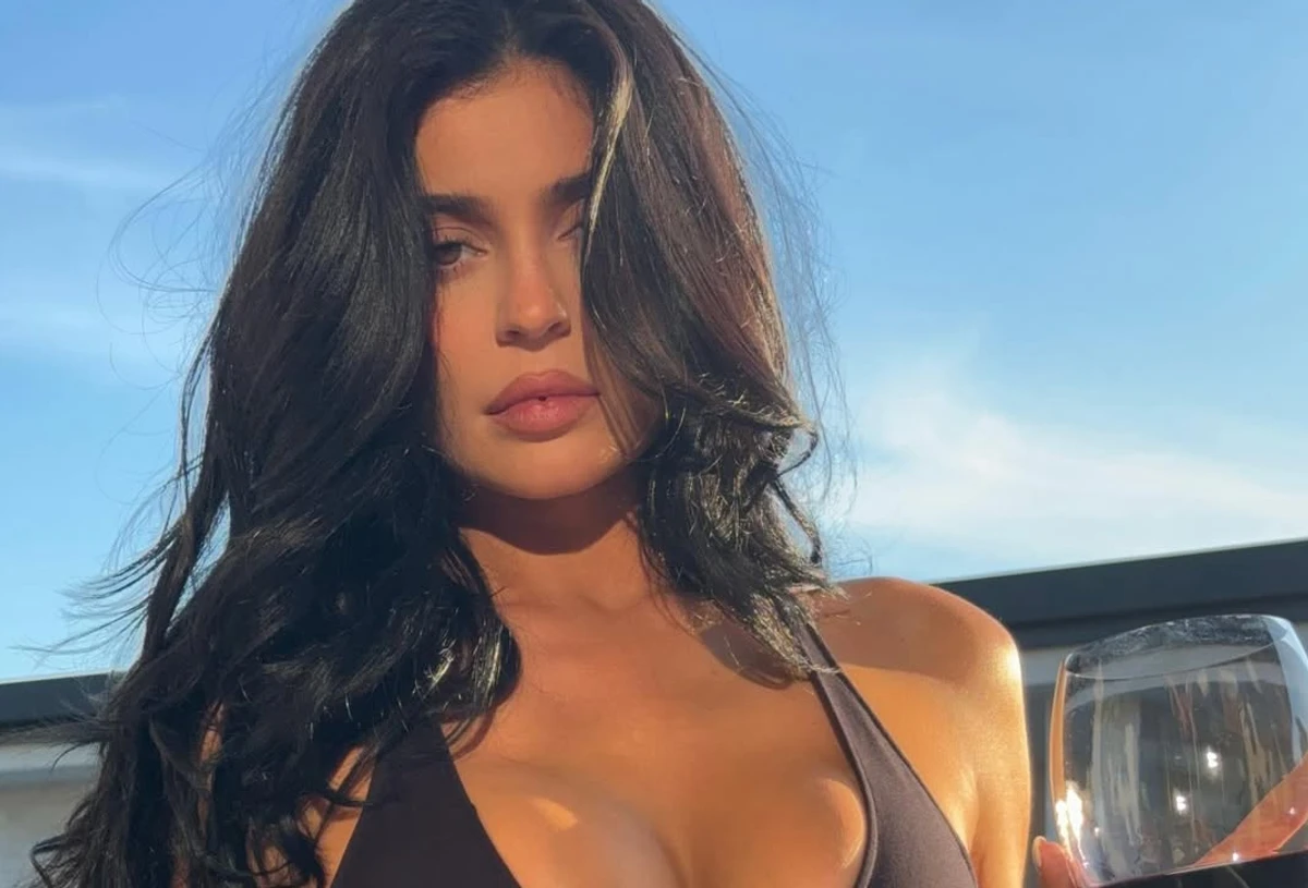 Кайлі Дженнер наробила нових фото