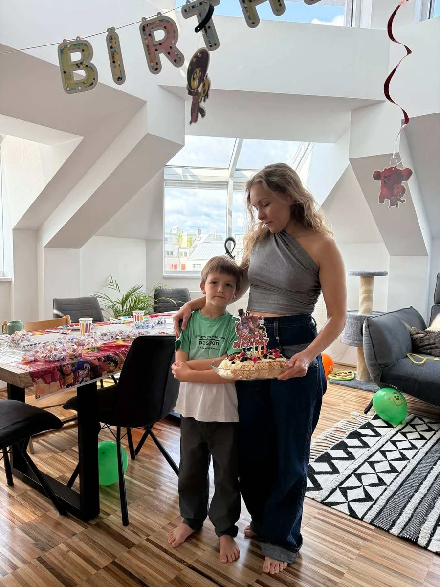 Олена Шоптенко та її син