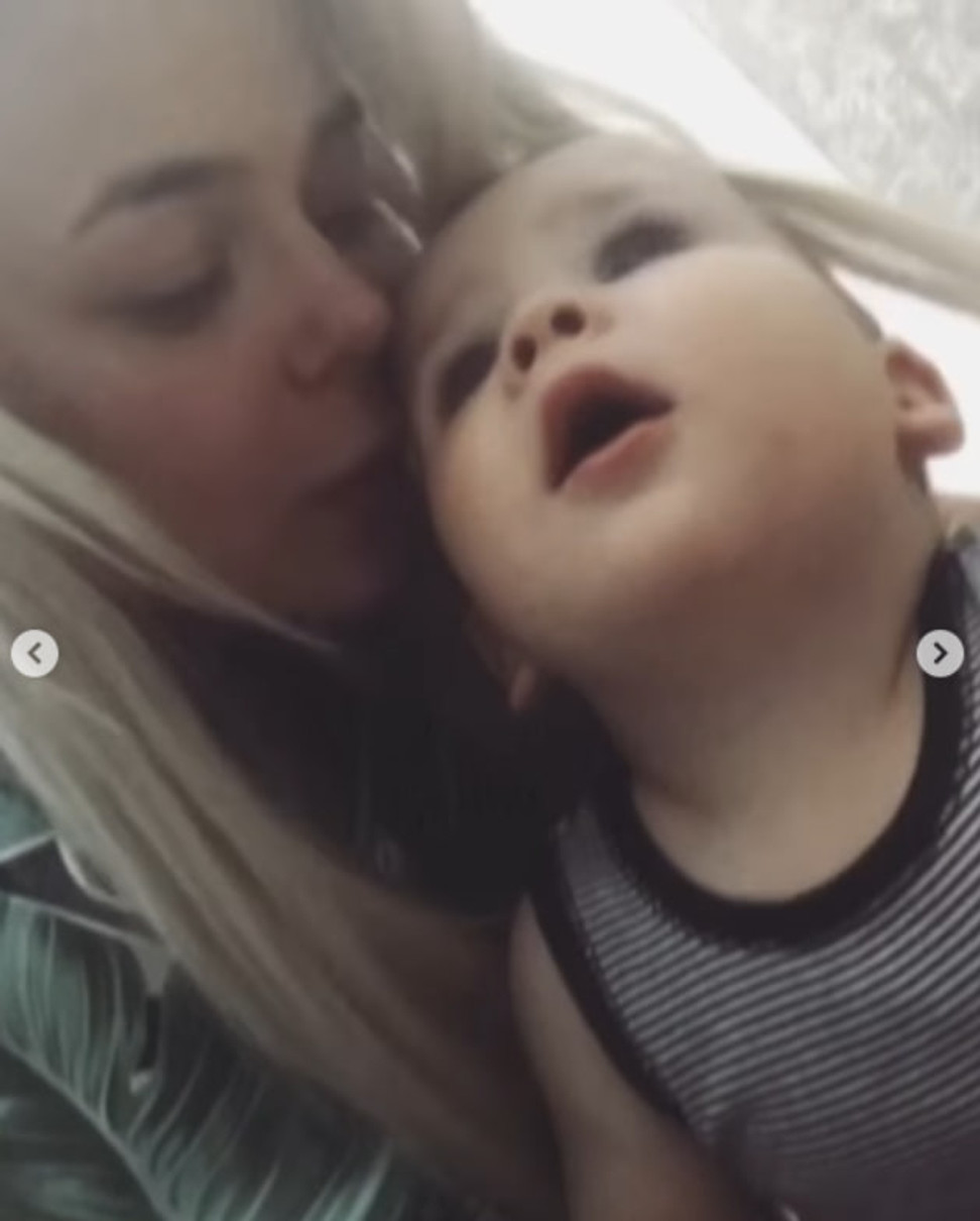 Аліна Гросу показала фото брата