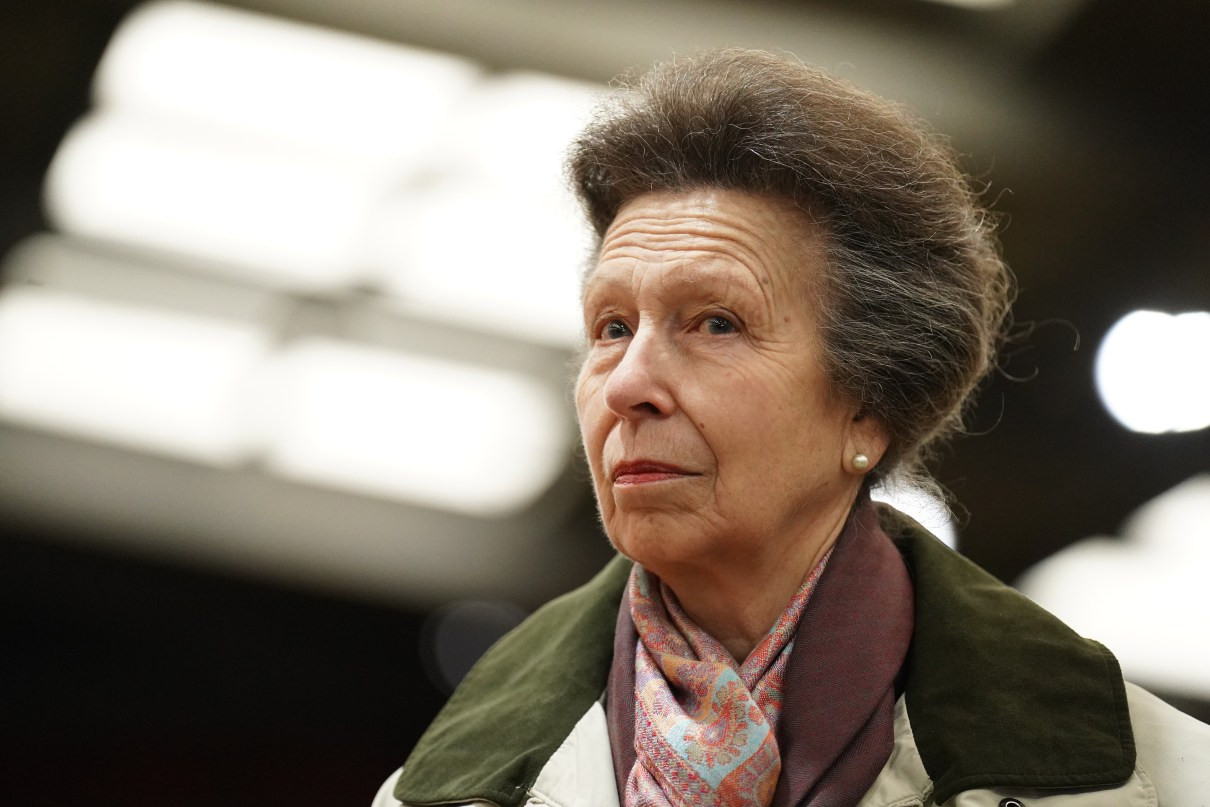 73-річна Анна - одна з найулюбленіших британцями королівських осіб 