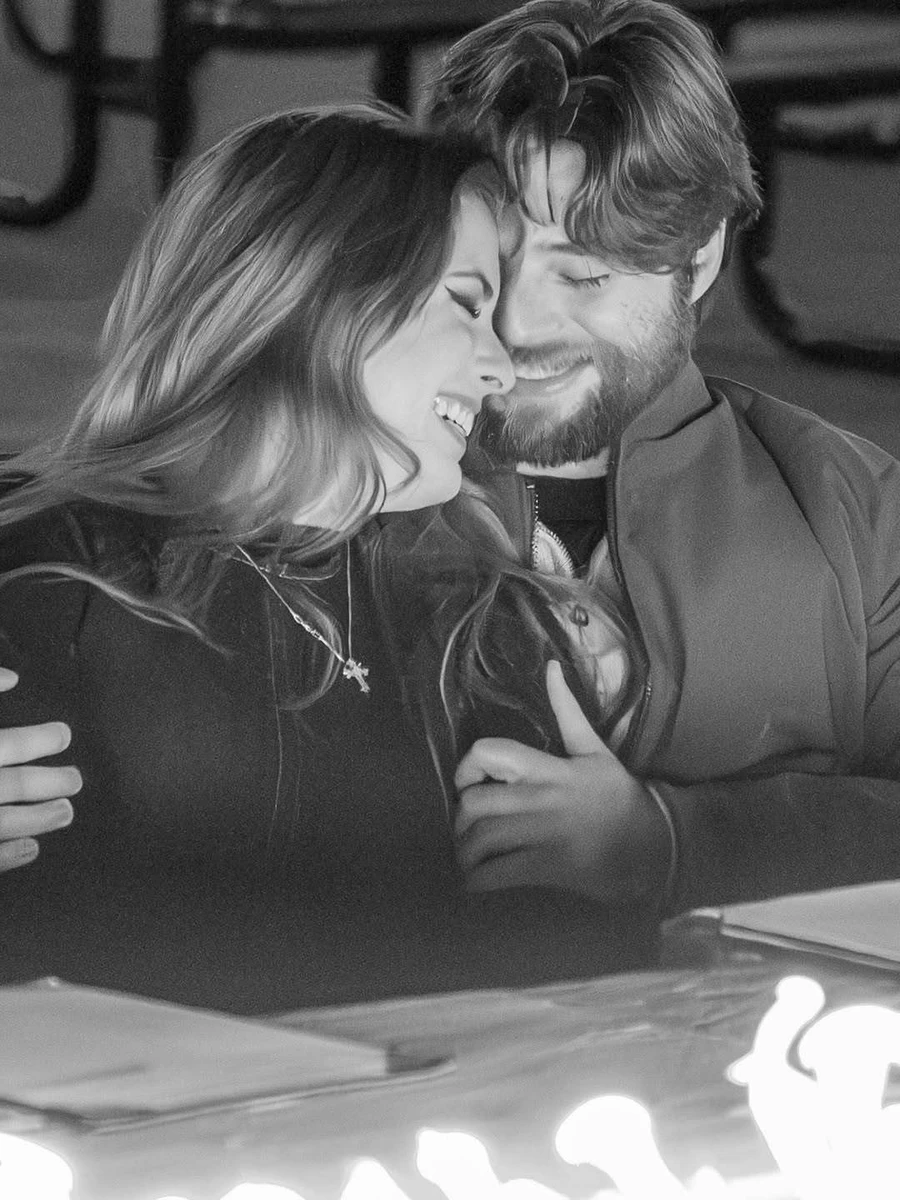 Зірковий тато схвалив вибір Денілі