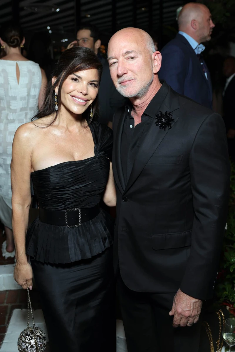 Джефф Безос і Лорен Санчес