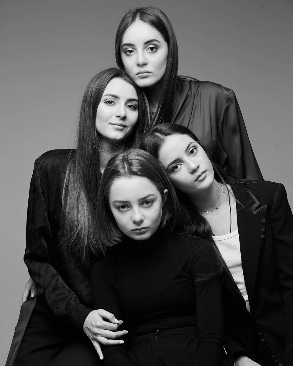 Своїм дітям бізнесмен вважає, перш за все, здоров'я. Але і гроші заробляти вони теж мають вміти 