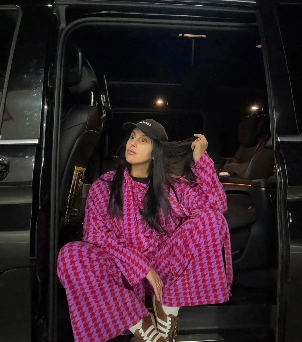 Джамала зухвало знялась у машині