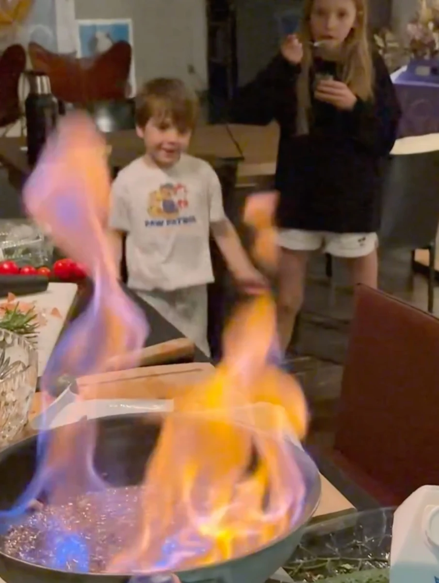 Міша Кацурін насмішив кадрами з дітьми вдома