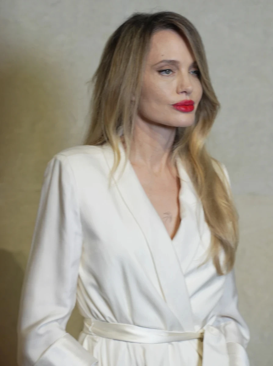 Анджеліна Джолі зараз