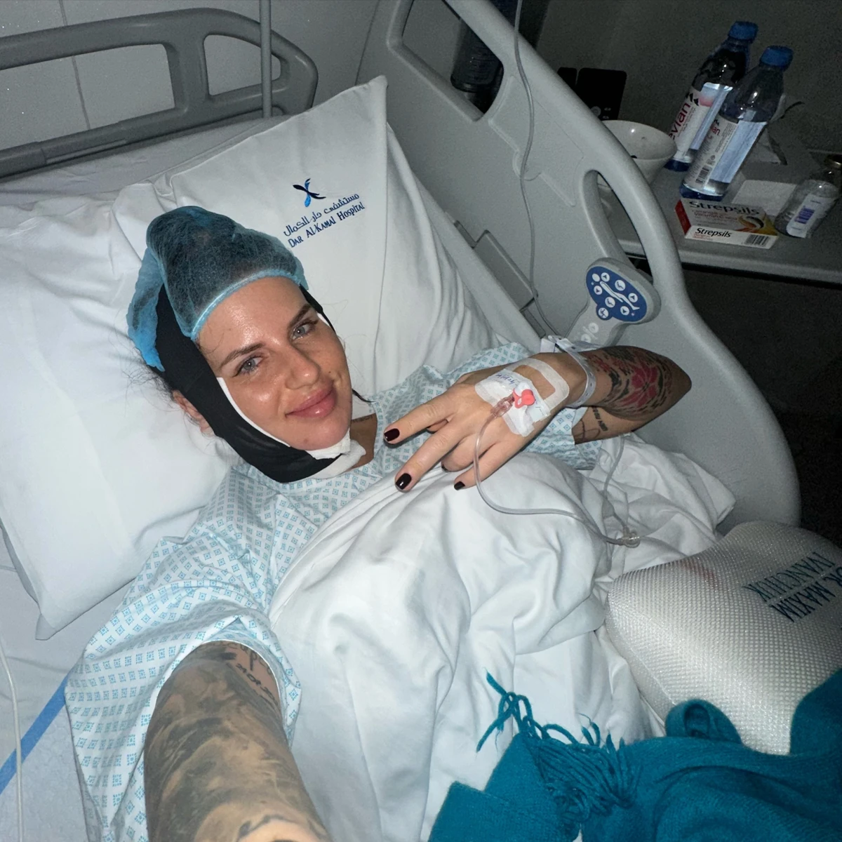 Алхім зізналася, що робила ліпосакацію підборіддя у 2016-му, але це їй не допомогло 