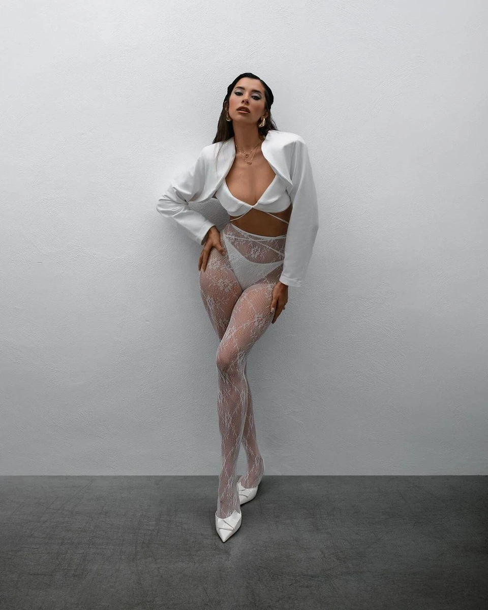 Анна Неплях і її нова фотосесія