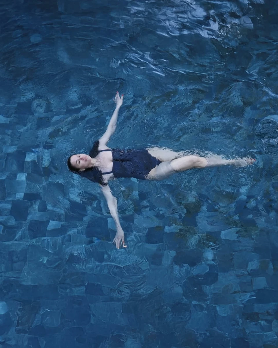 Від фото віє спокоєм і насолодою 