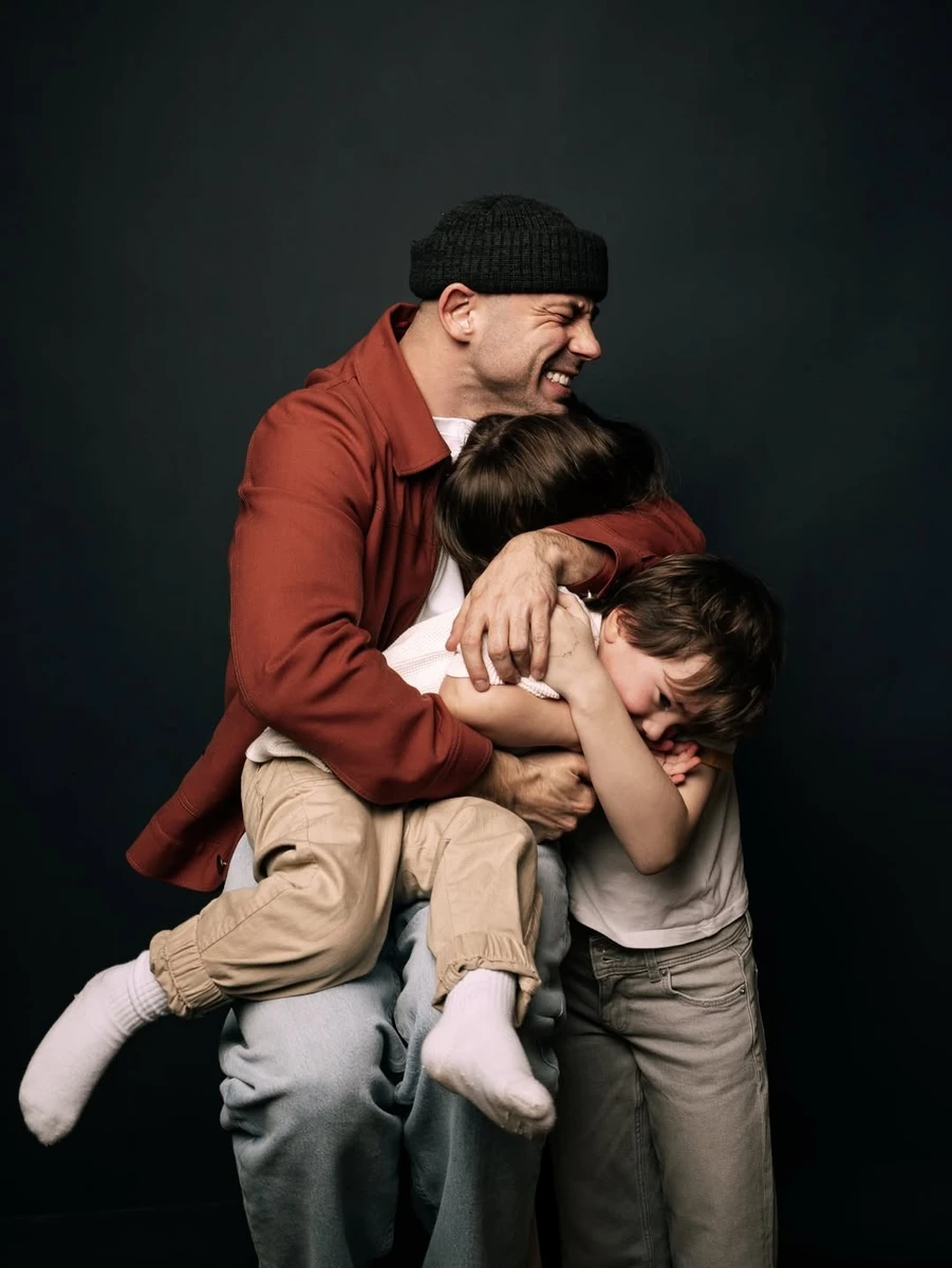 Андрій Бєдняков і його діти