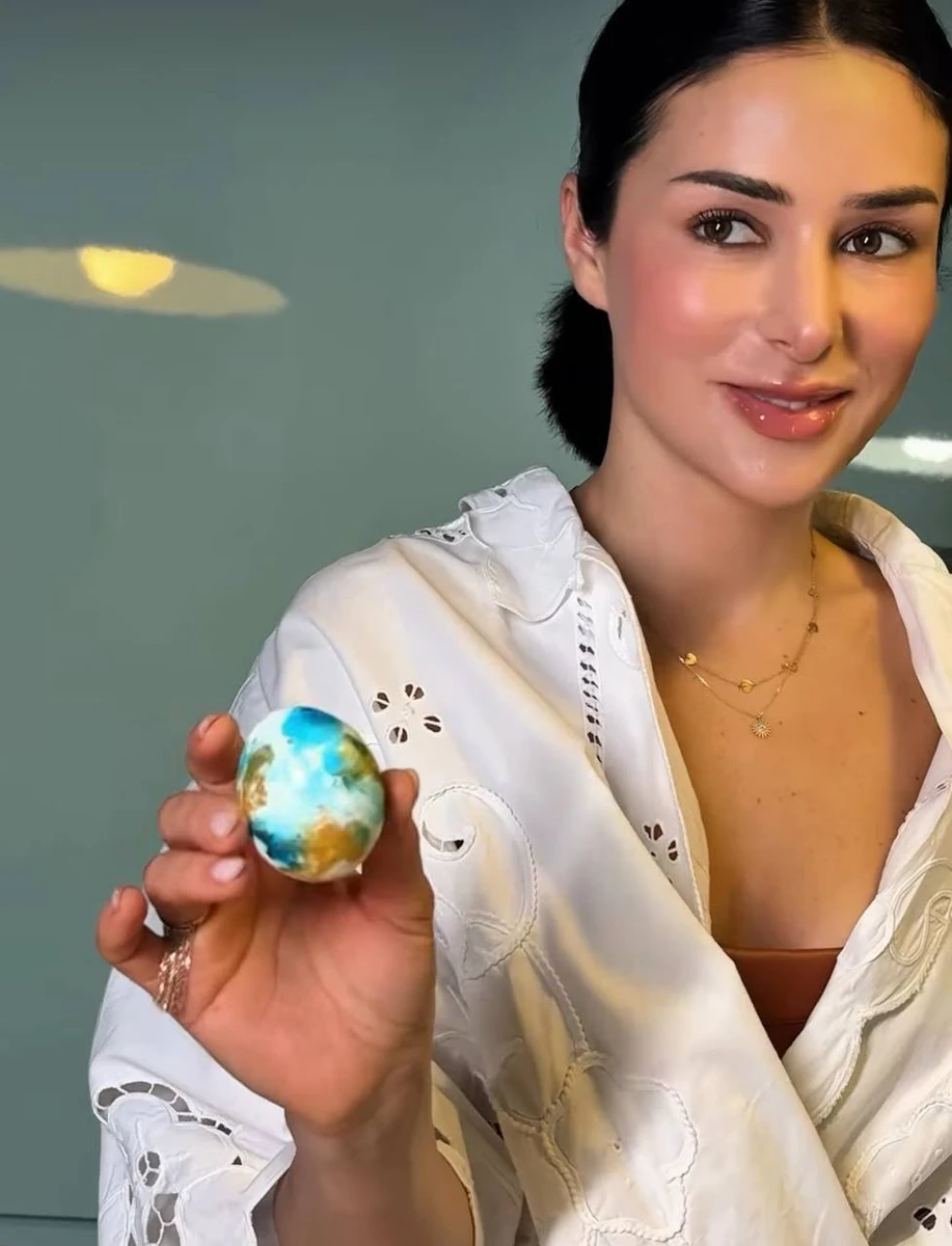 Огнєвіч пофарбувала крашанки