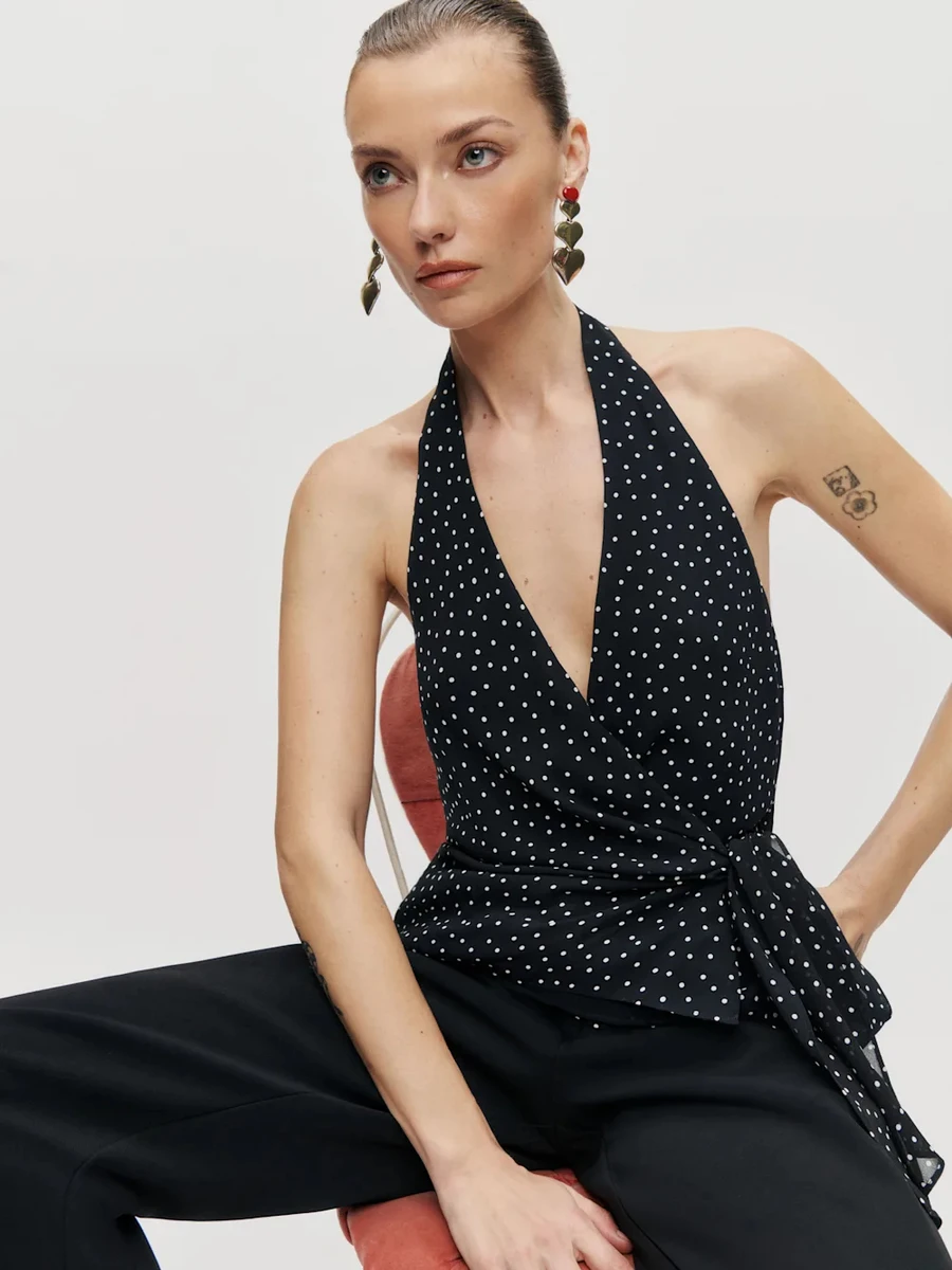 Літня майка у горошок