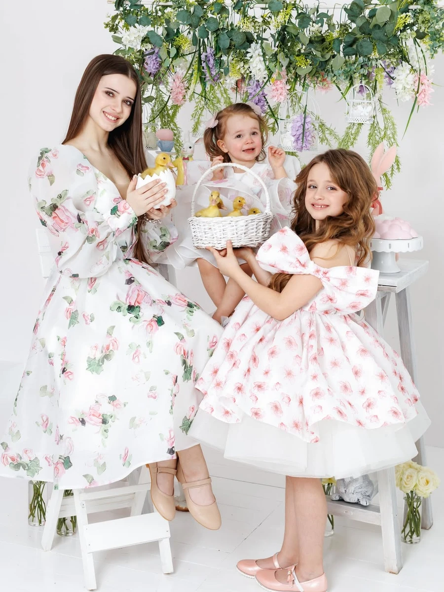 Лілія Ребрик показала нові фото своїх донечок