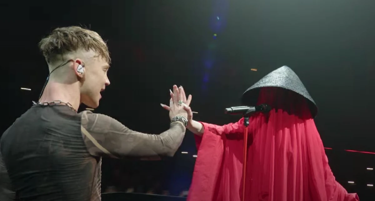 Пивоваров знає, хто така Клавдія Петрівна (але не скаже)