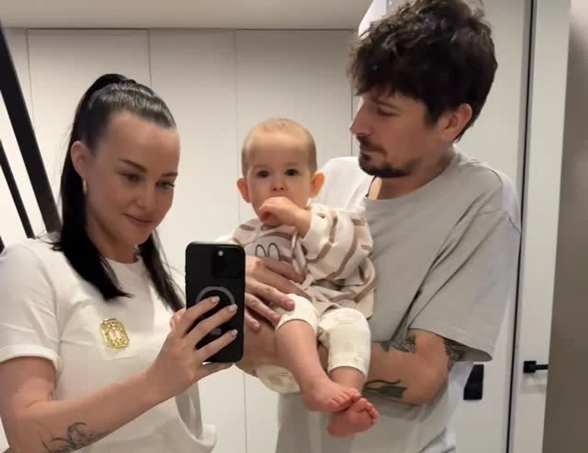 POSITIFF і його дружина