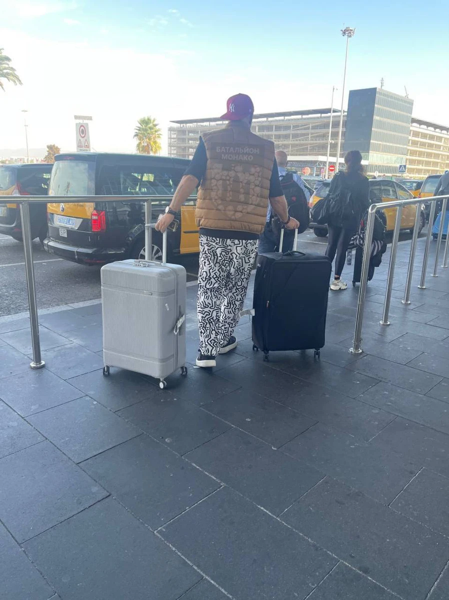 Подружжя ще кілька днів тому ділилися селфі з лісу