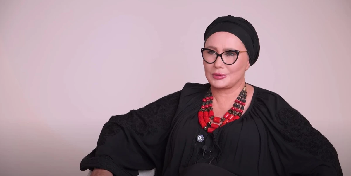 Олена Мозгова