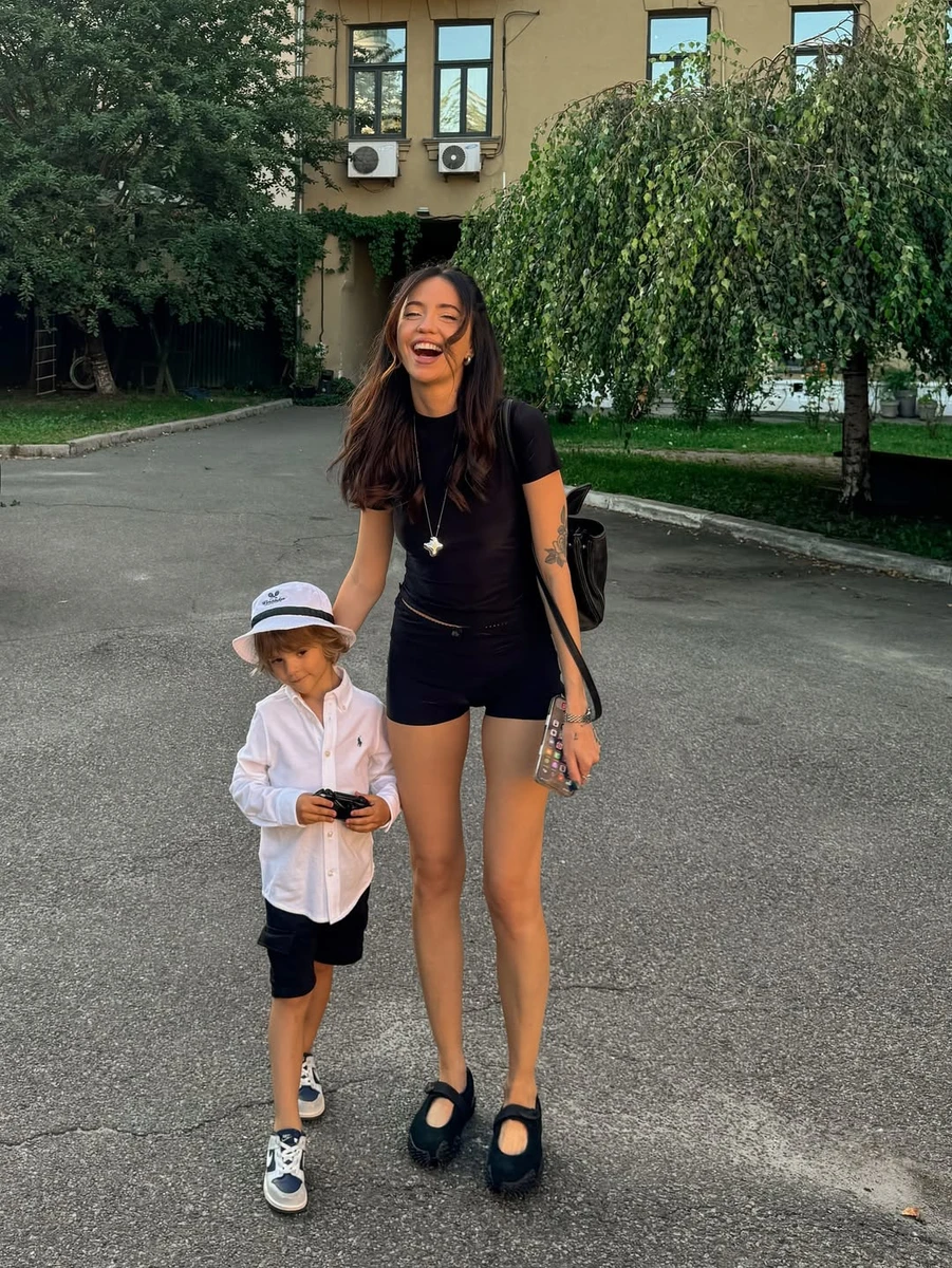 Дорофєєва з сином Кацуріна