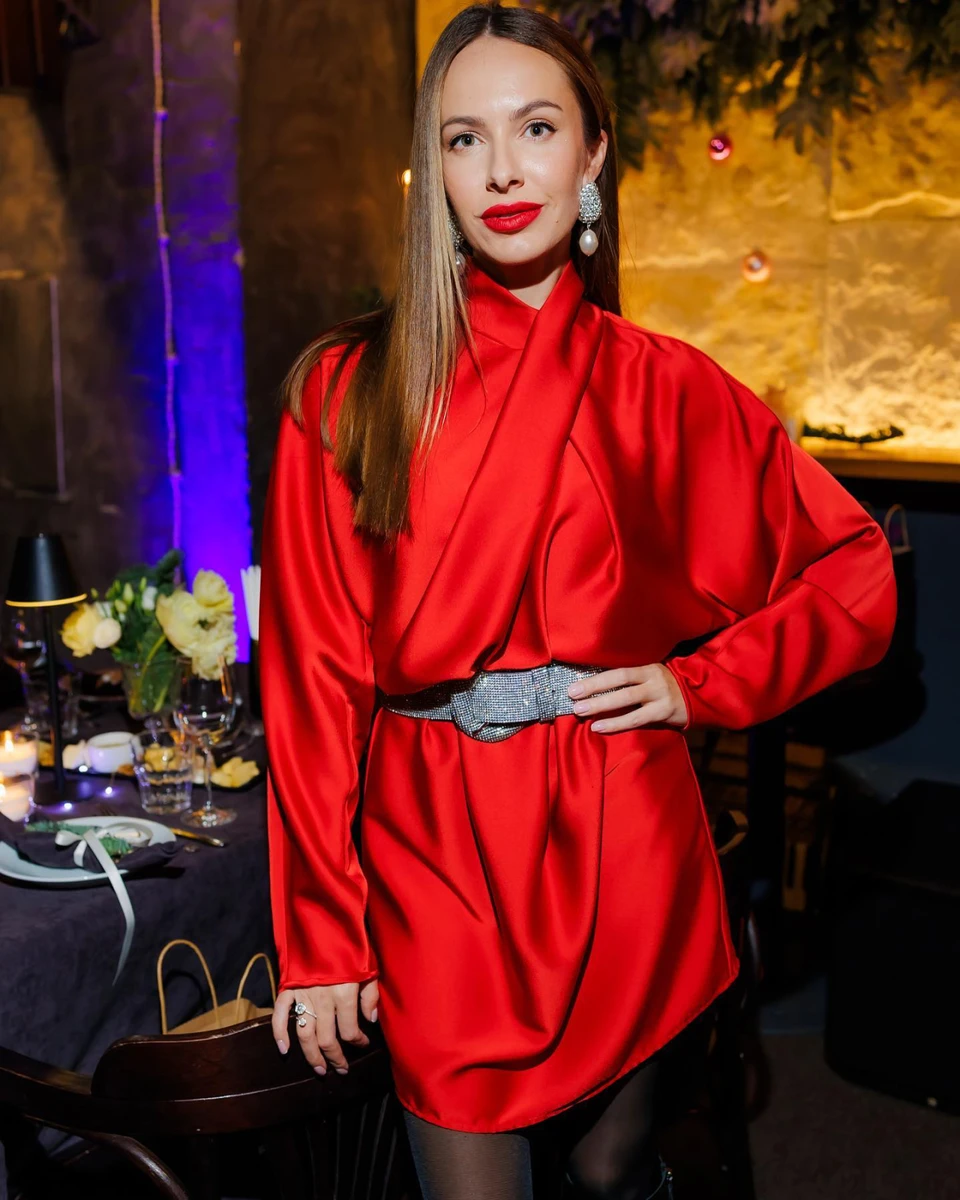 Христина давно не працює фотомоделлю, але навички та любов до гарних фото в неї залишились