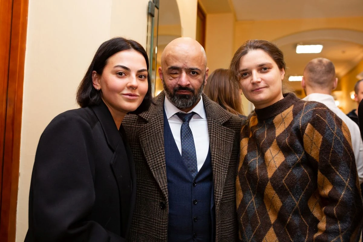 Аліна Михайлова, Масі Найєм та Марія Берлінська 