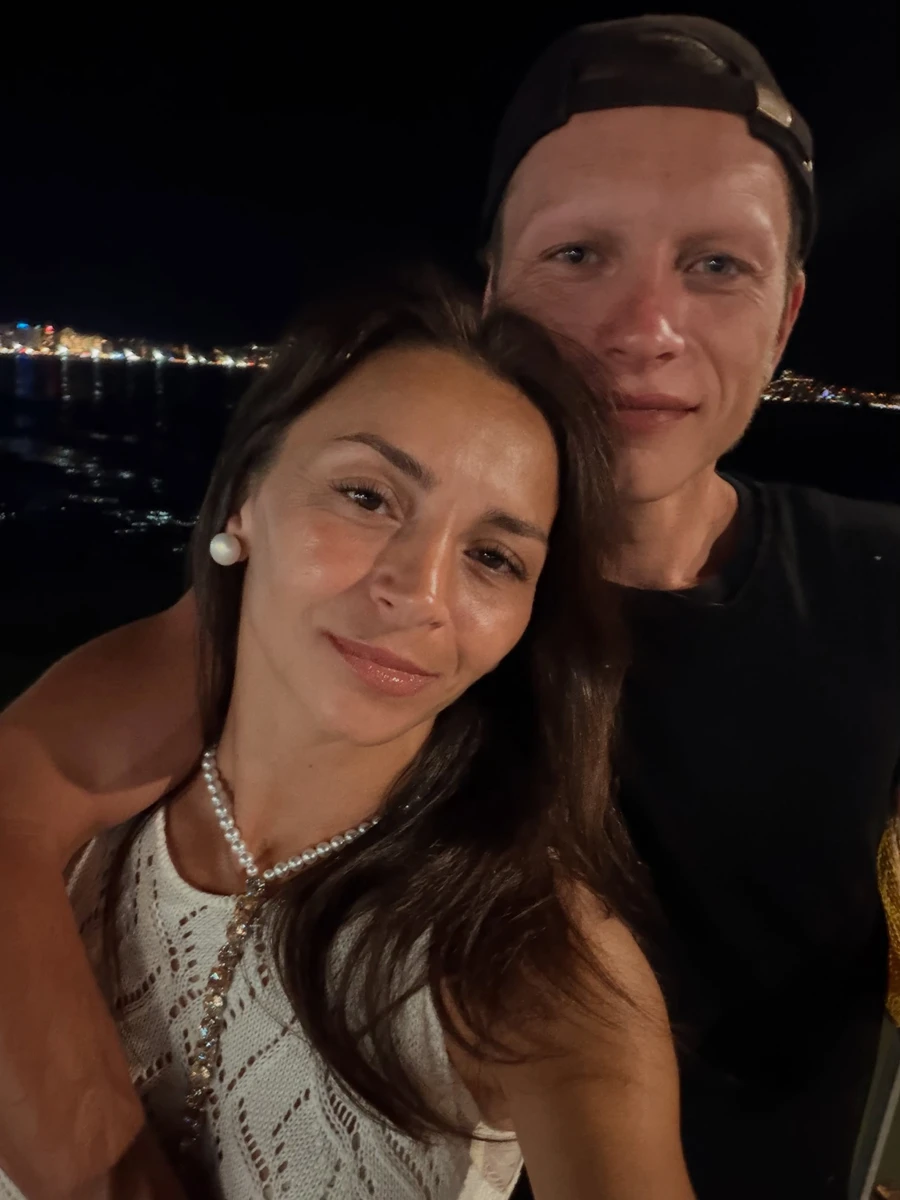 Як Ілона Гвоздьова чоловіка з 35-річчям вітала