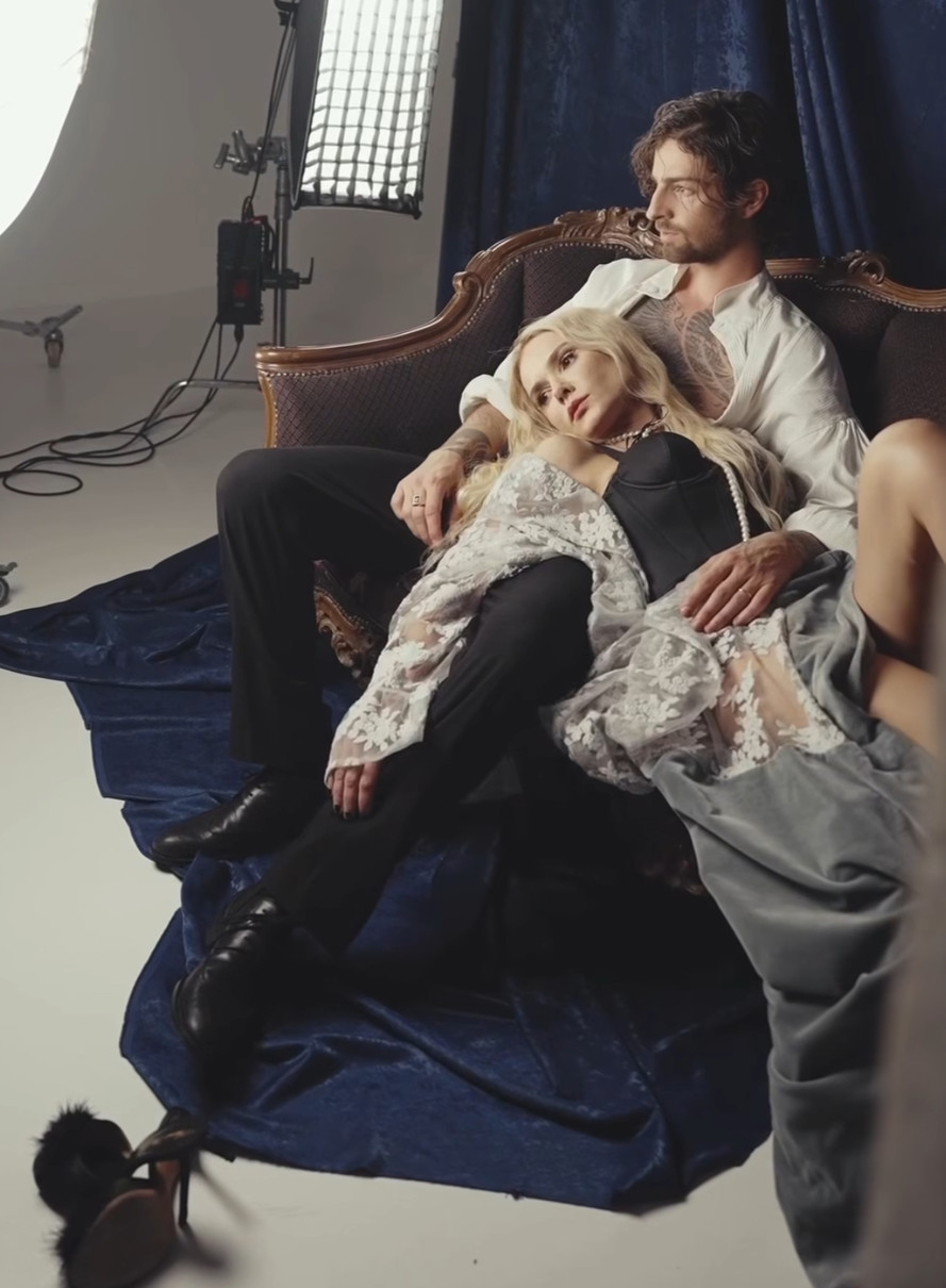 Олена Лавренюк полежала на Дантесі на зйомках для фільму