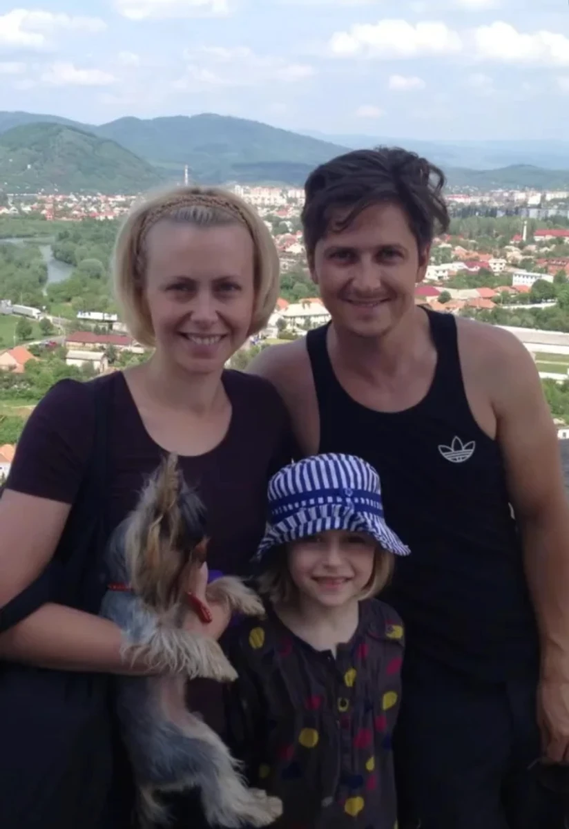 Олександр Педан з дружиною і дочкою