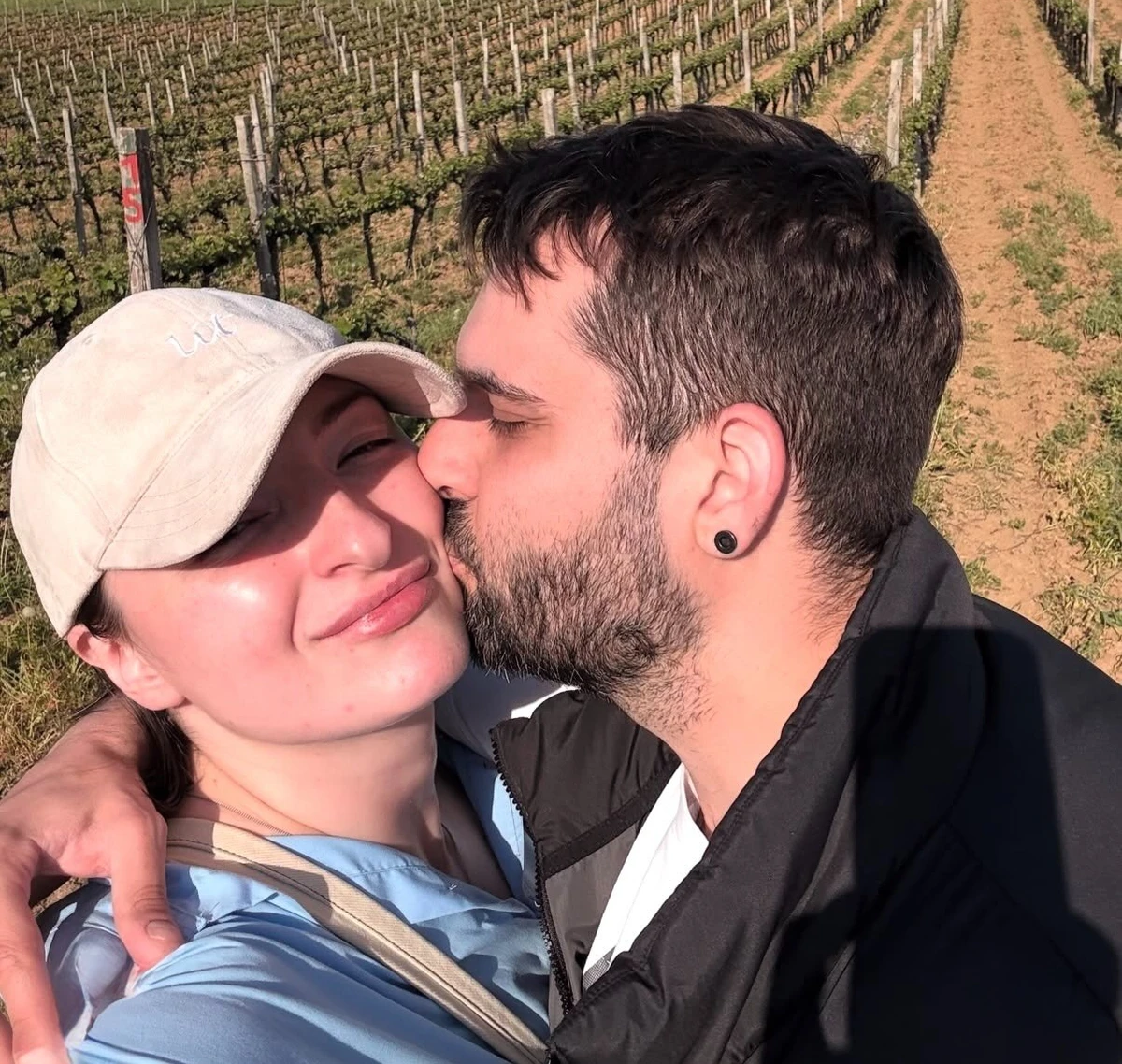 Гумористка Анастасія Оруджева з коханим пригадали свою пропозицію