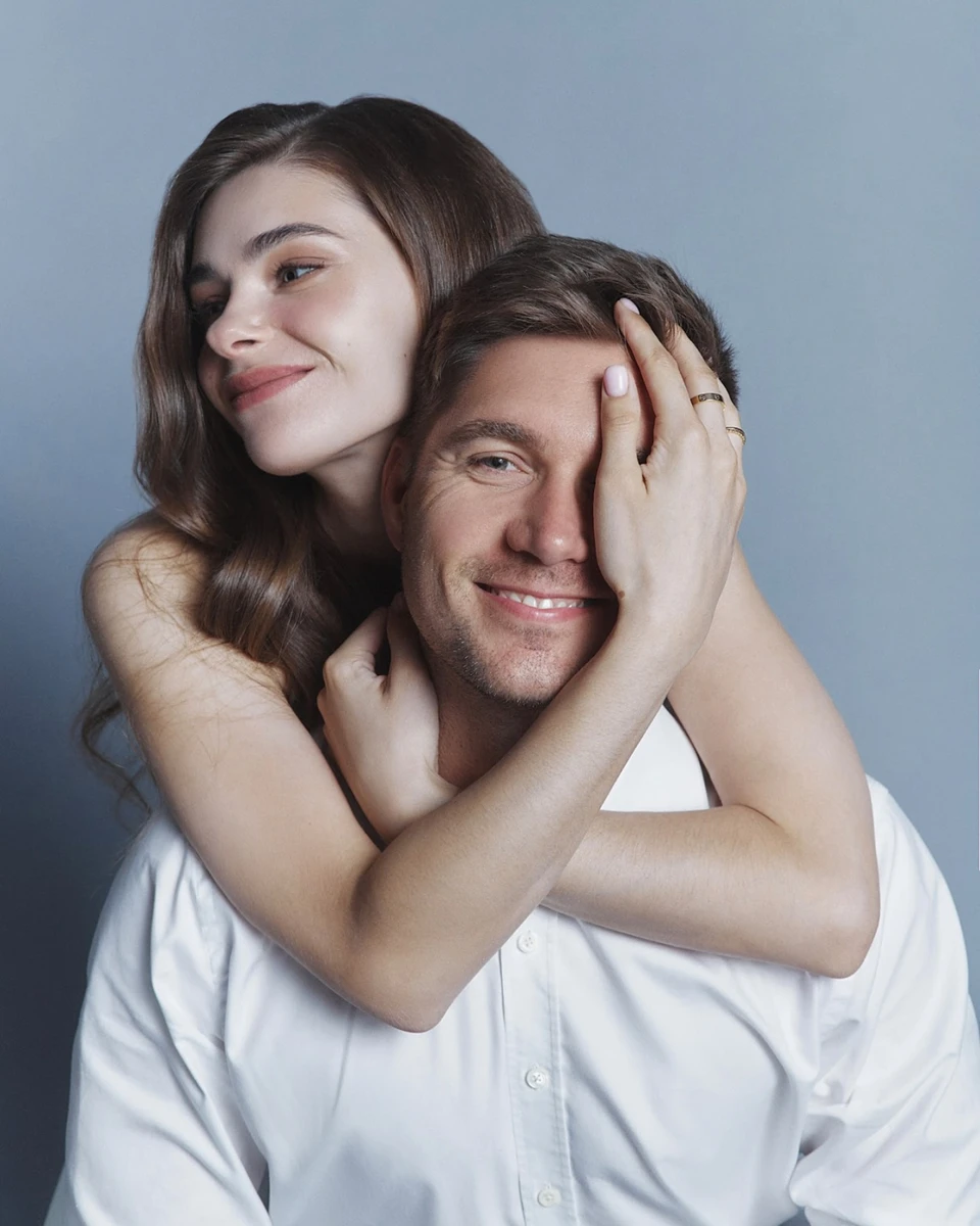 Остапчук у обіймах дружини Катерини