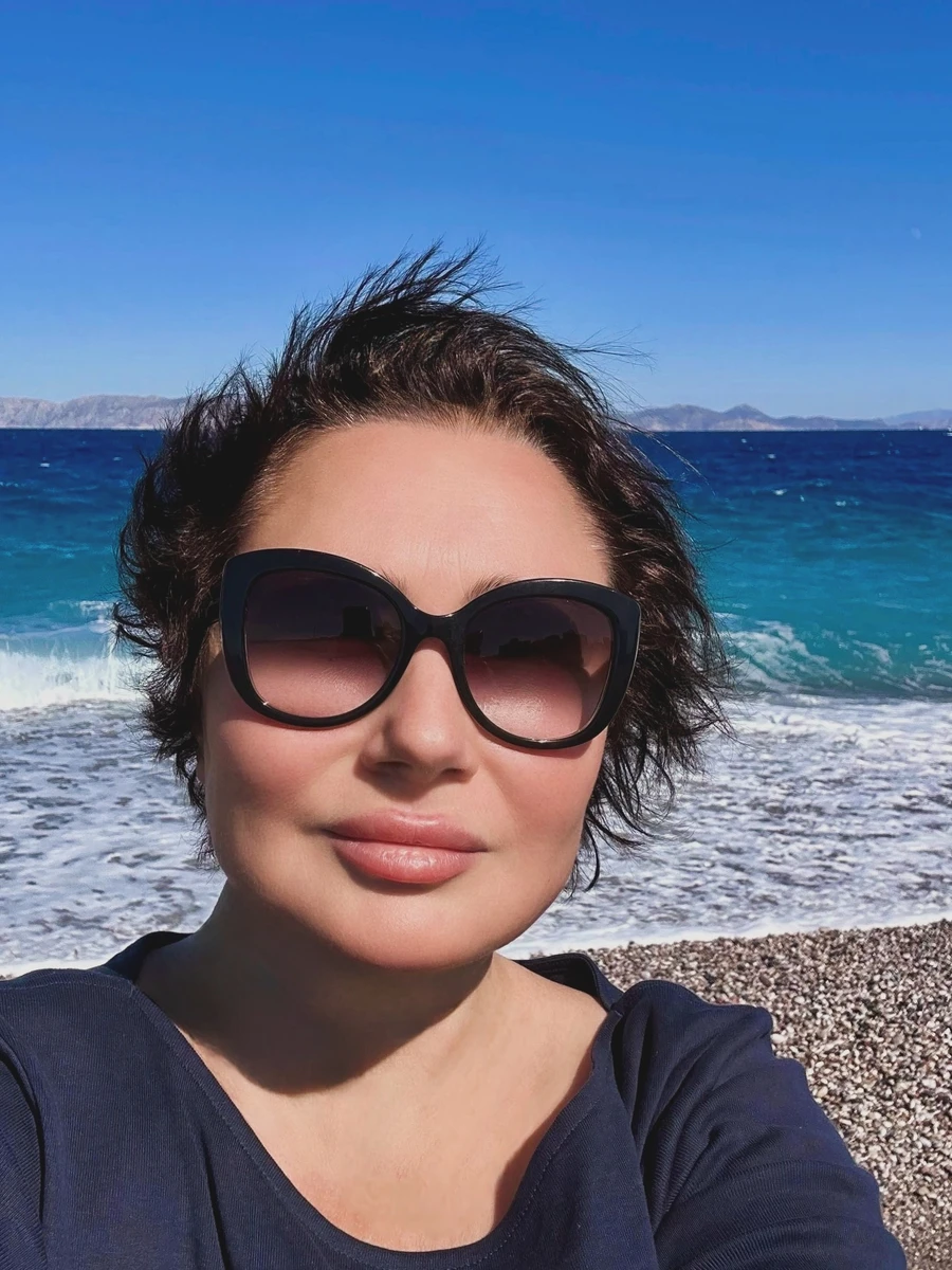 Мозгова повернулася з відпочинку в Туреччині та Греції і заявила про новий етап 