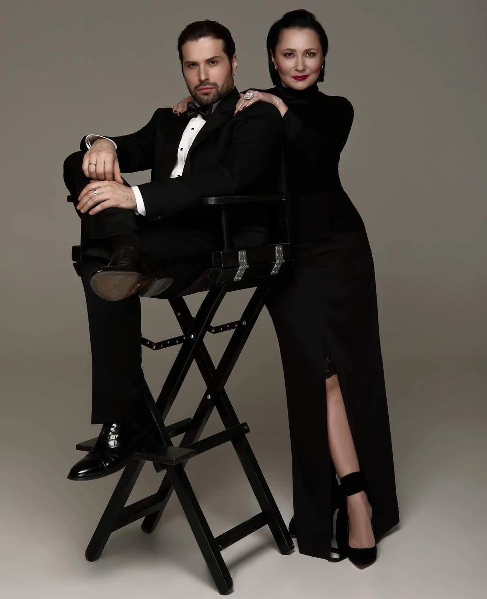 Олена Мозгова чоловік