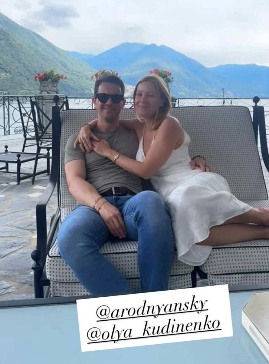 Після роману з екс-ВІА Грою Романовою розлучений Роднянський закрутив роман із відомою громадською діячкою Кудіненко 