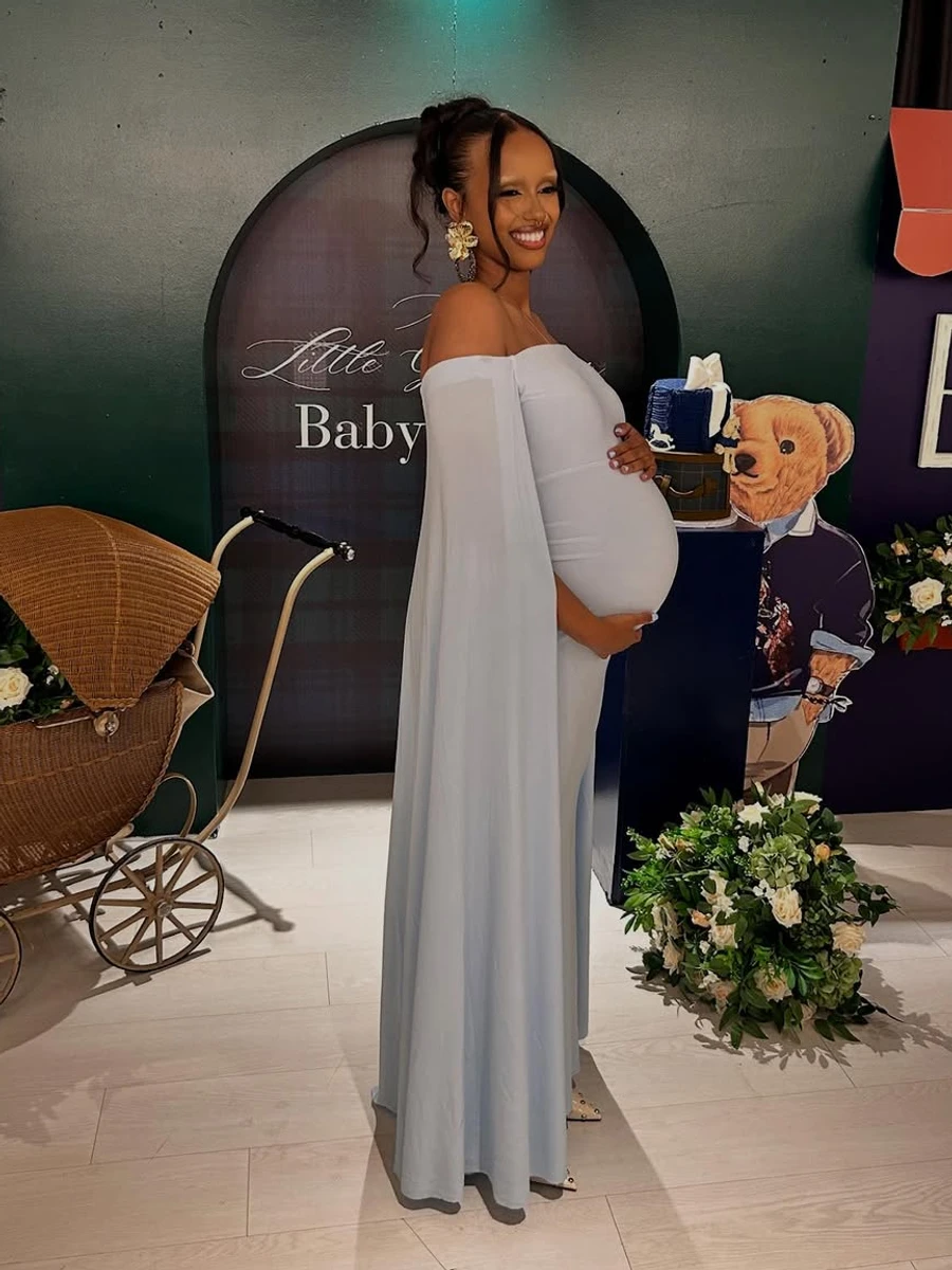 Образ із сукнею для вагітних