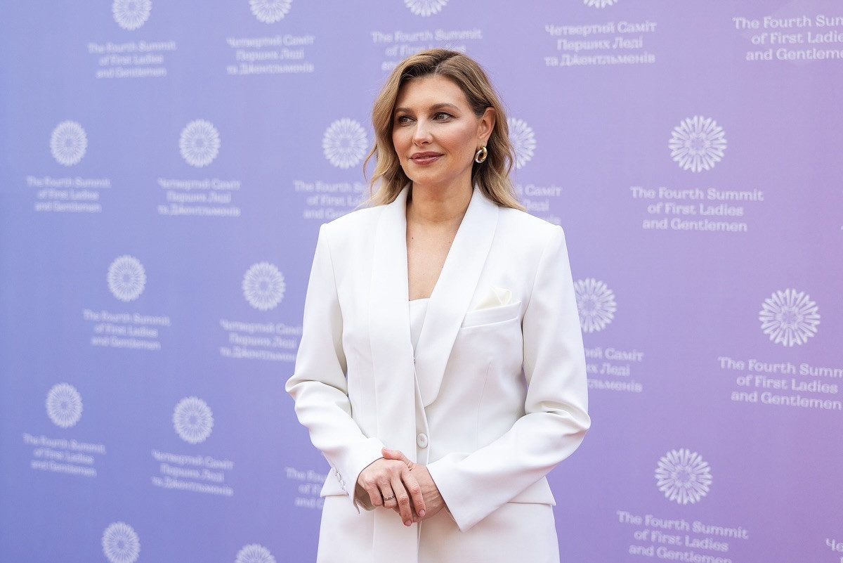 Олена Зеленська в костюмі Gasanova