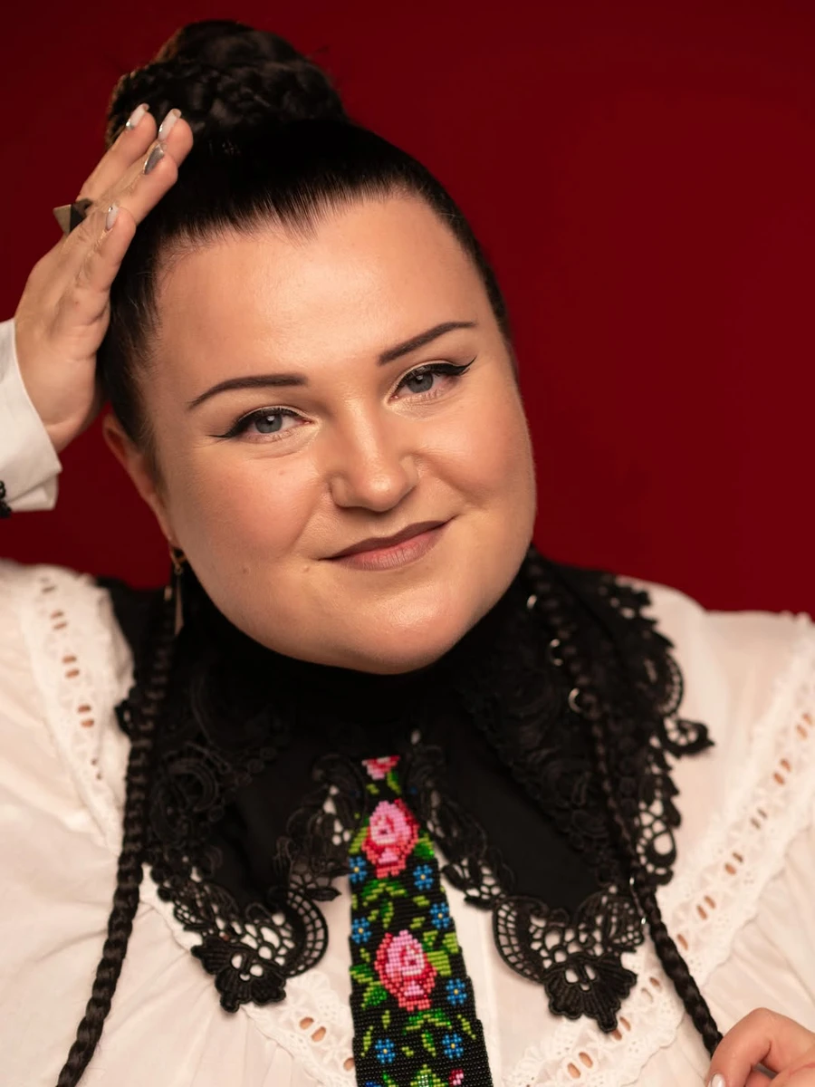 alyona alyona з нагоди свого дня народження показала нові фото