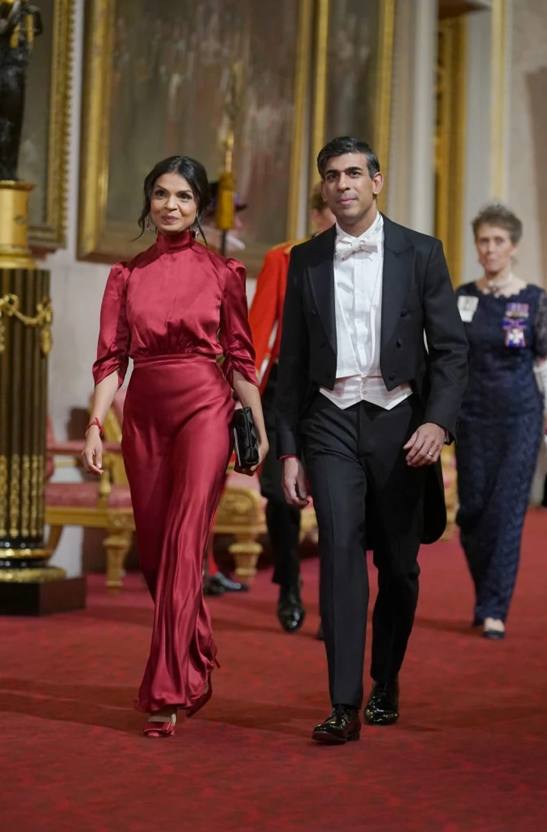Прем'єр-міністр Ріші Сунак із дружиною Акшатою Мурті