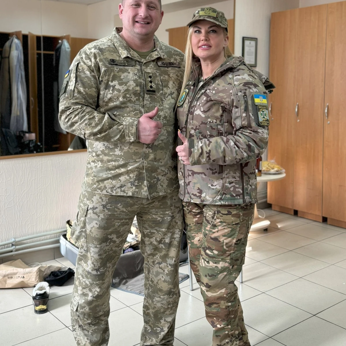 Камалія не вперше показується у формі. У ній вона якось знялася в кліпі 