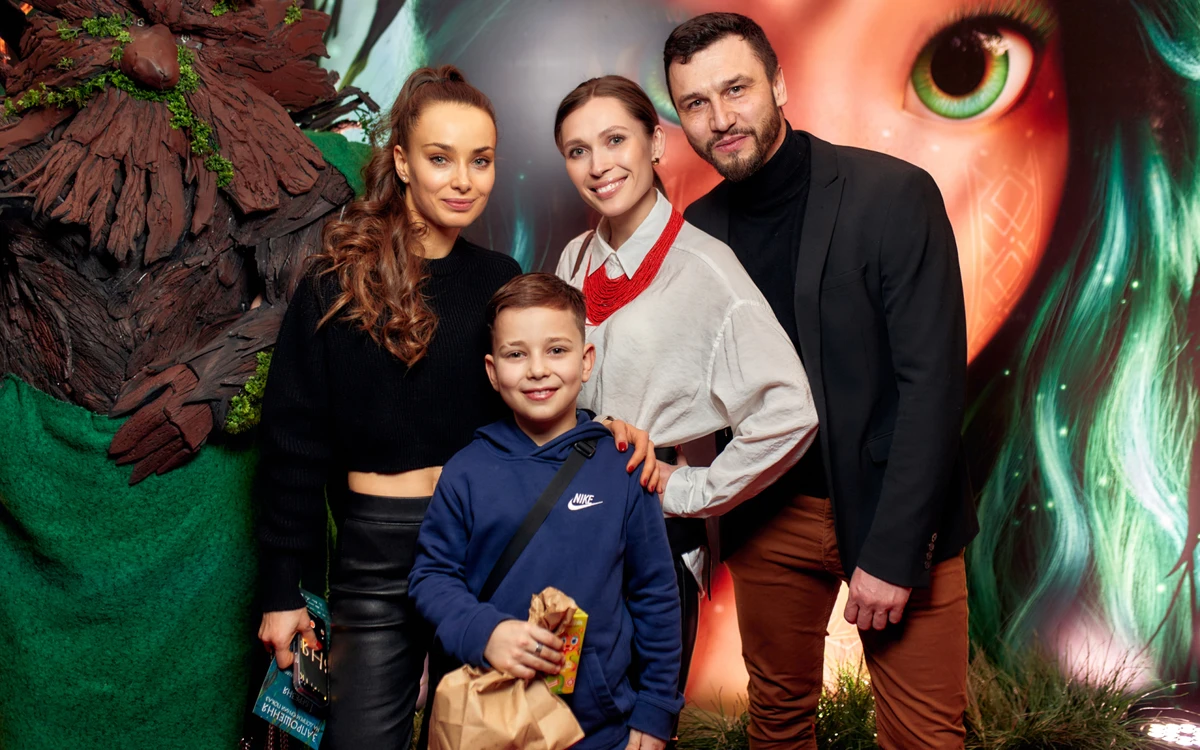 Олена Світлицька і Ксенія Мішина