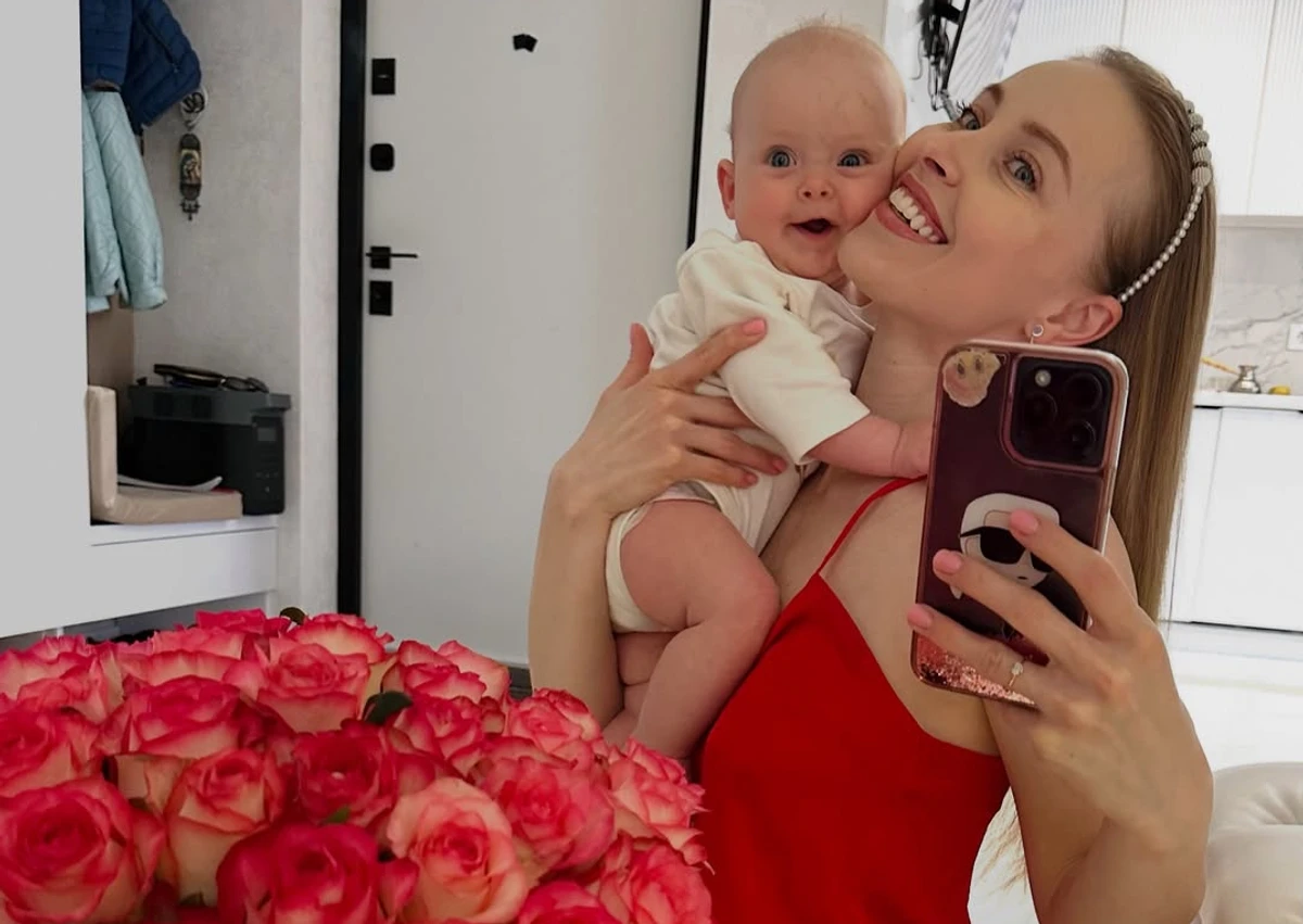 Анна Сагайдачна на фото з донькою