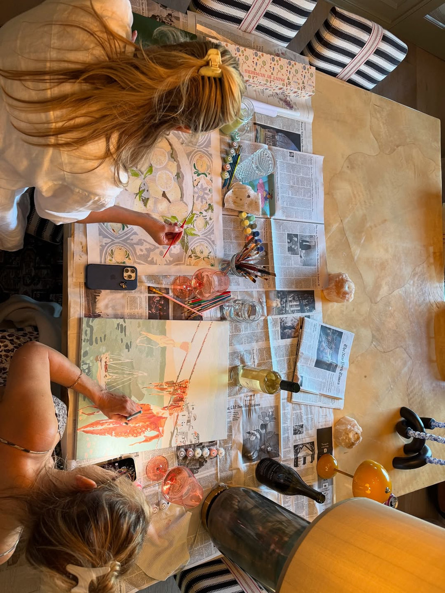 Кейт Хадсон показала, як з дочкою малювала картини на милих фото