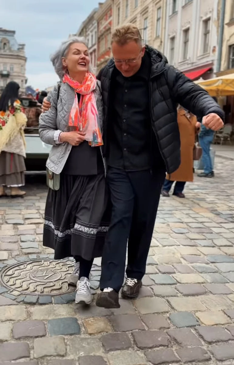 Андрій Садовий зі своєю дружиною на фото