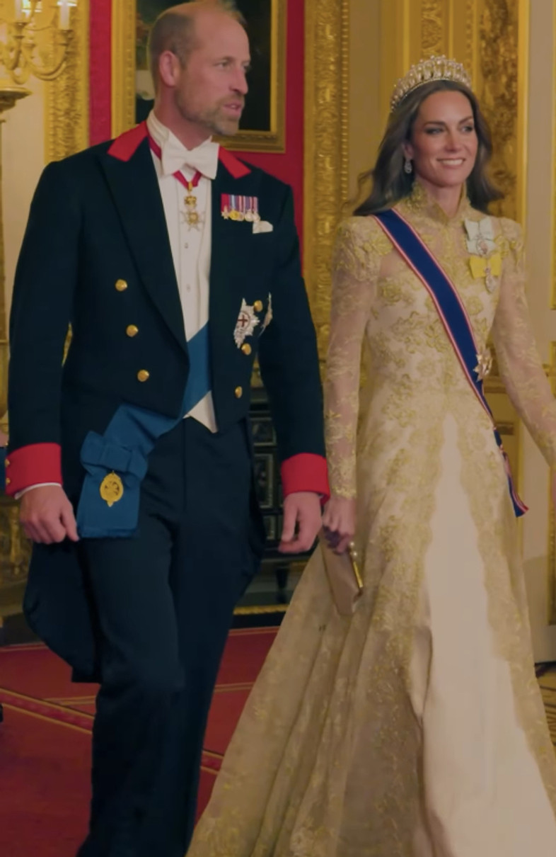 Кейт Міддлтон в блискучій мереживній сукні показалася на банкеті для Трампа